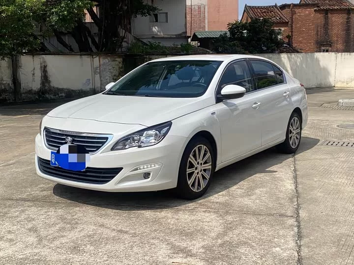 Peugeot 408