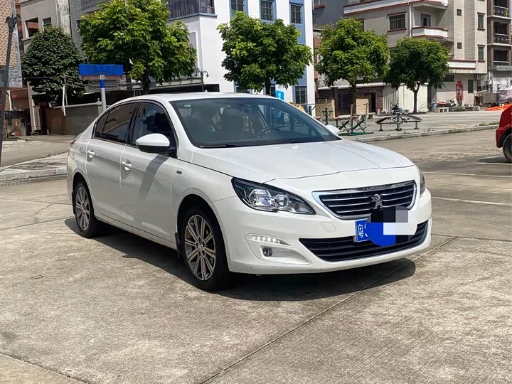 Peugeot 408