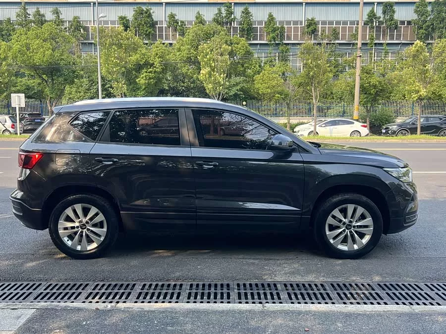 Jetta VS5