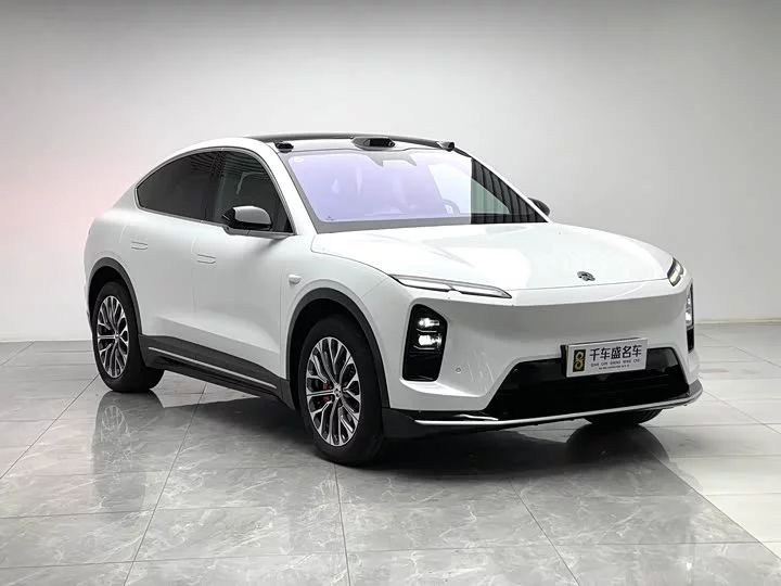 NIO EC6
