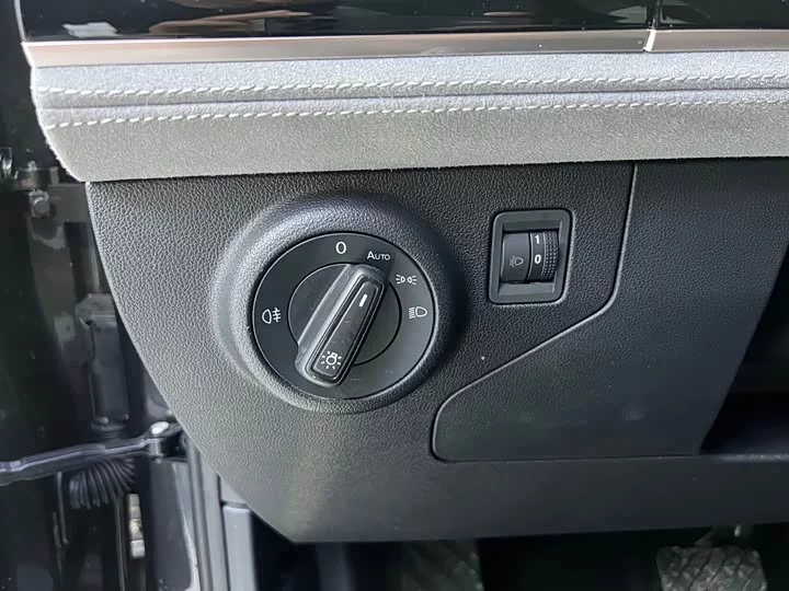 Jetta VS7
