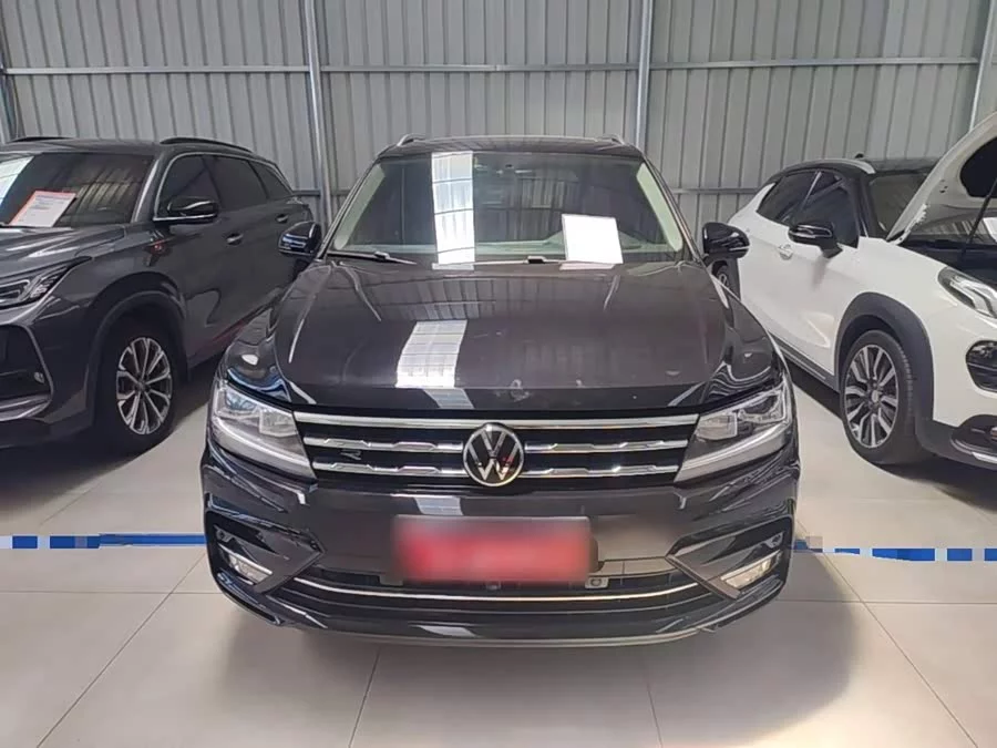Volkswagen Tiguan L