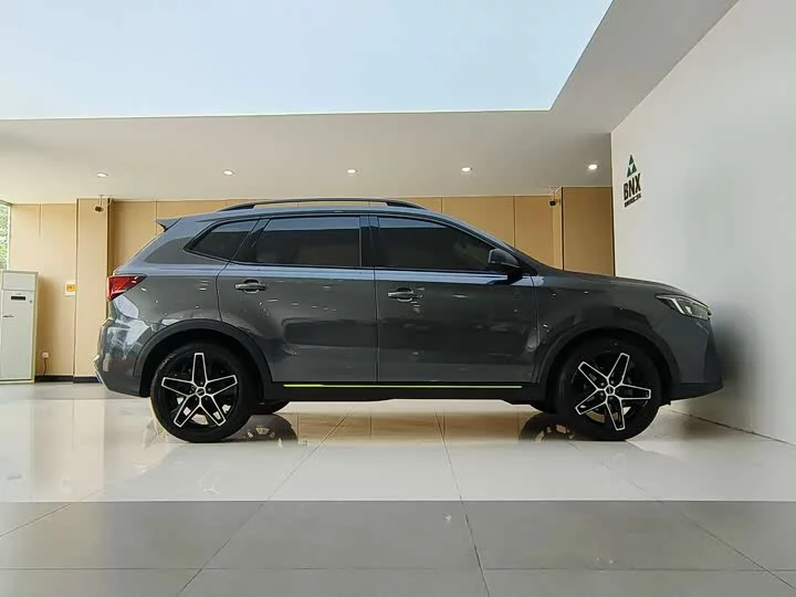 Roewe RX5