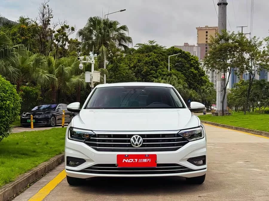 Volkswagen Sagitar