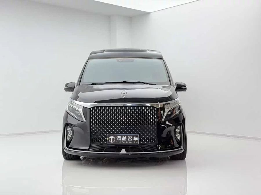 Mercedes Benz Class V