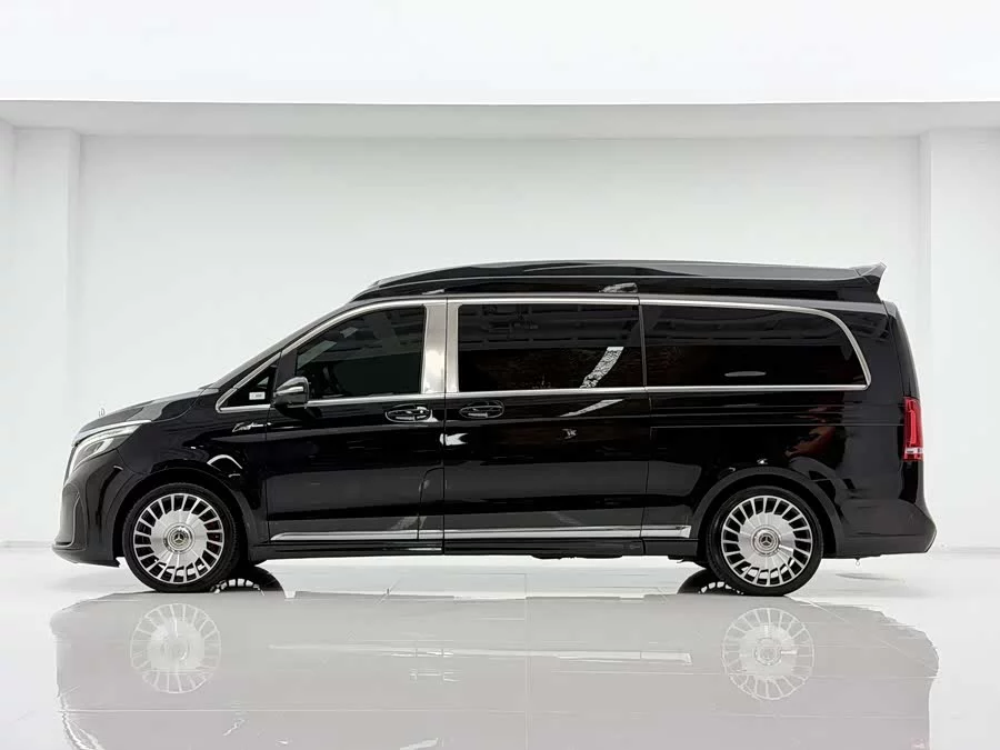 Mercedes Benz Class V