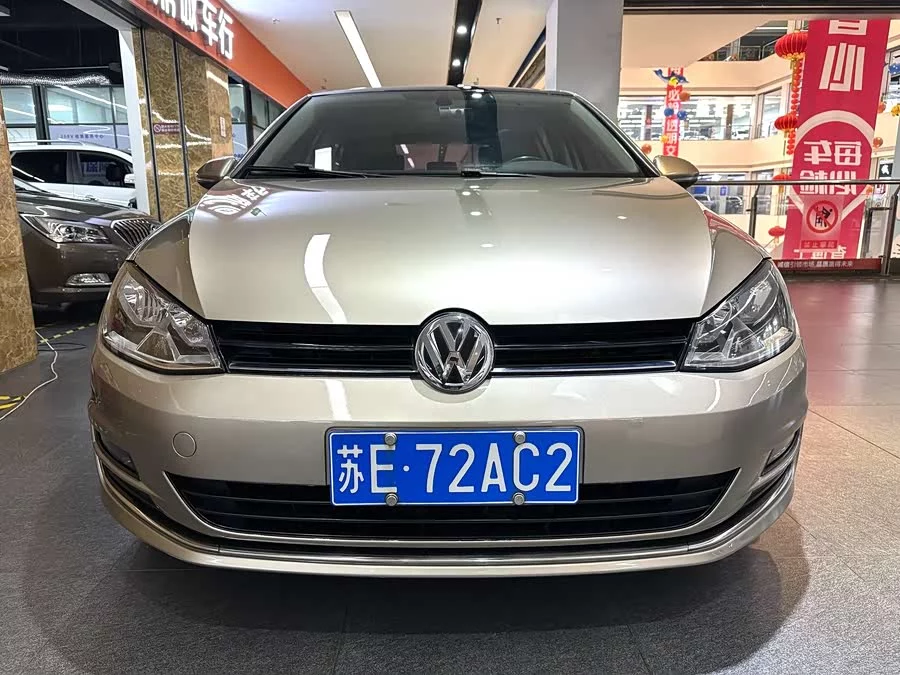 Volkswagen golf