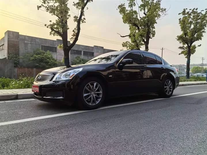 Infiniti G Series