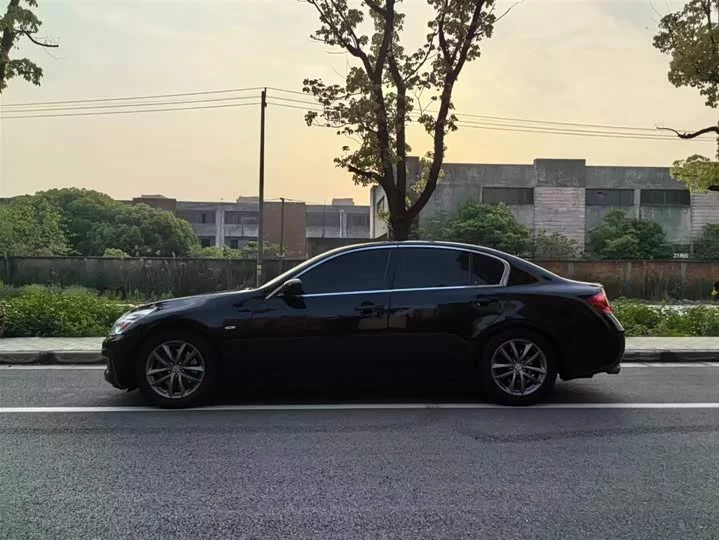Infiniti G Series