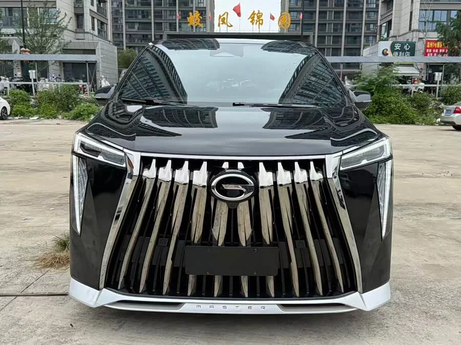 GAC Trumpchi M8