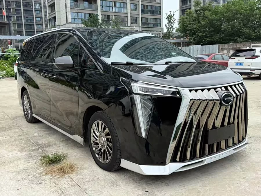 GAC Trumpchi M8