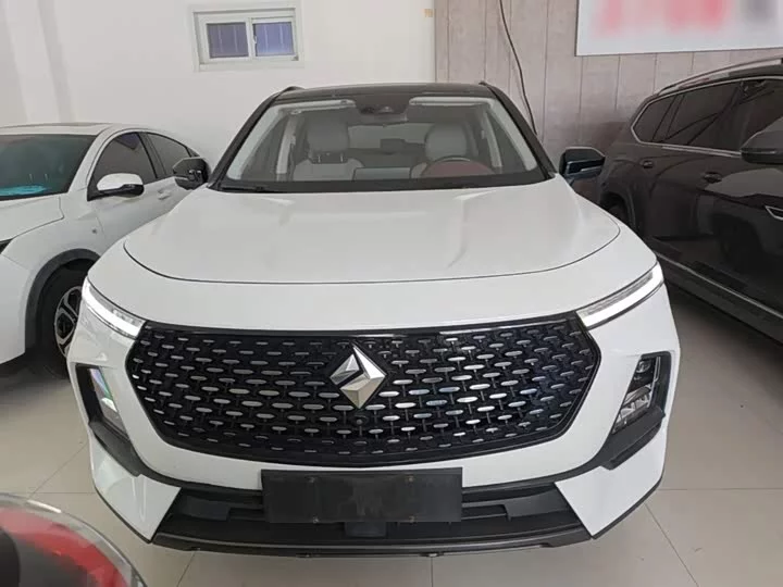 Baojun RS-5