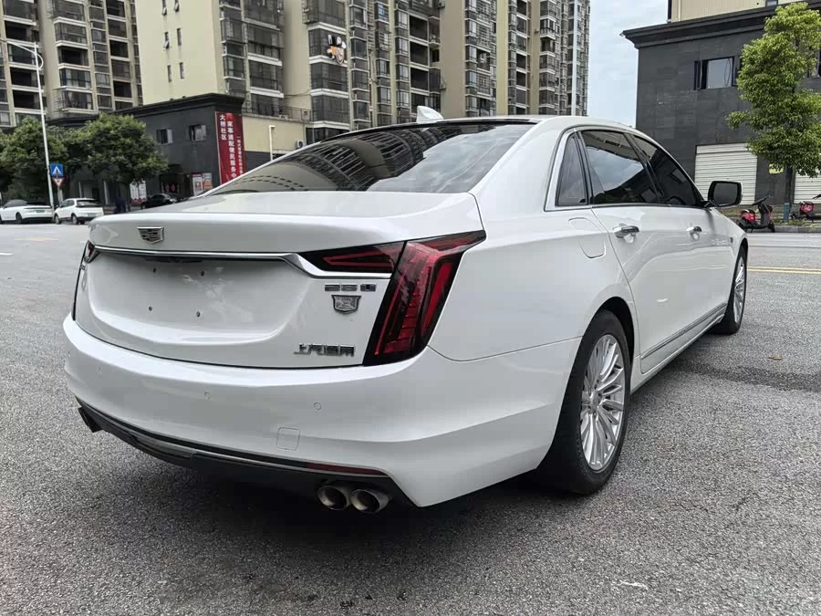 Cadillac CT6