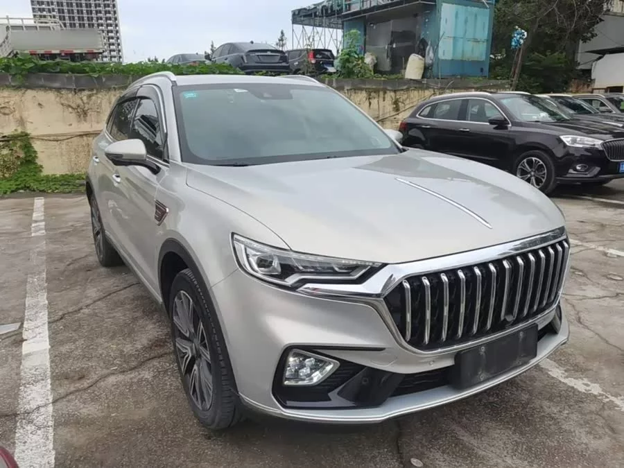 Hongqi HS5