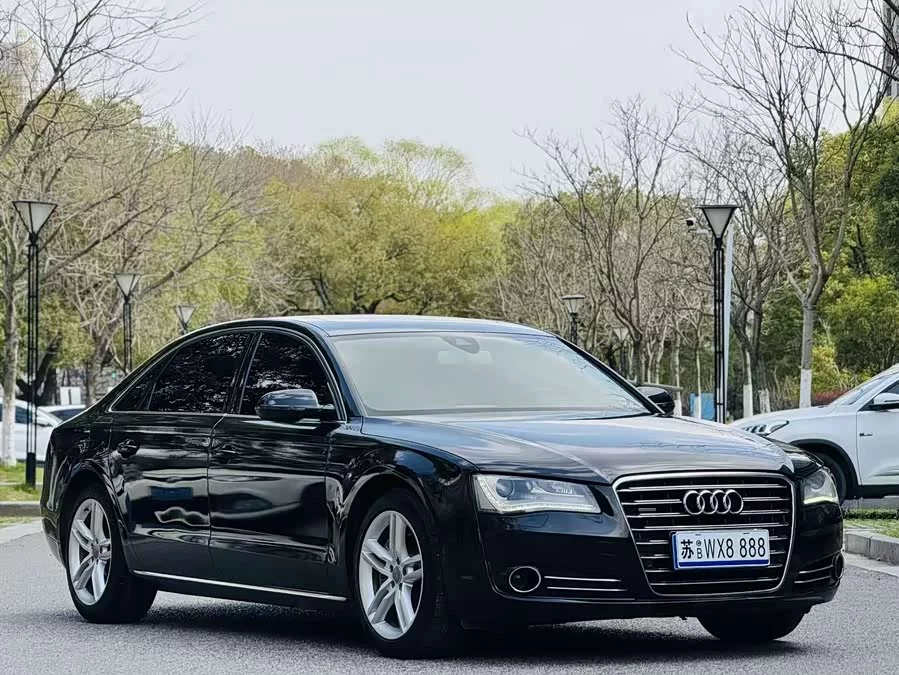 Audi A8