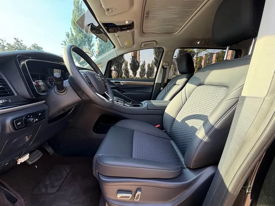 GAC Trumpchi M8