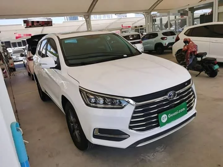 BYD Song