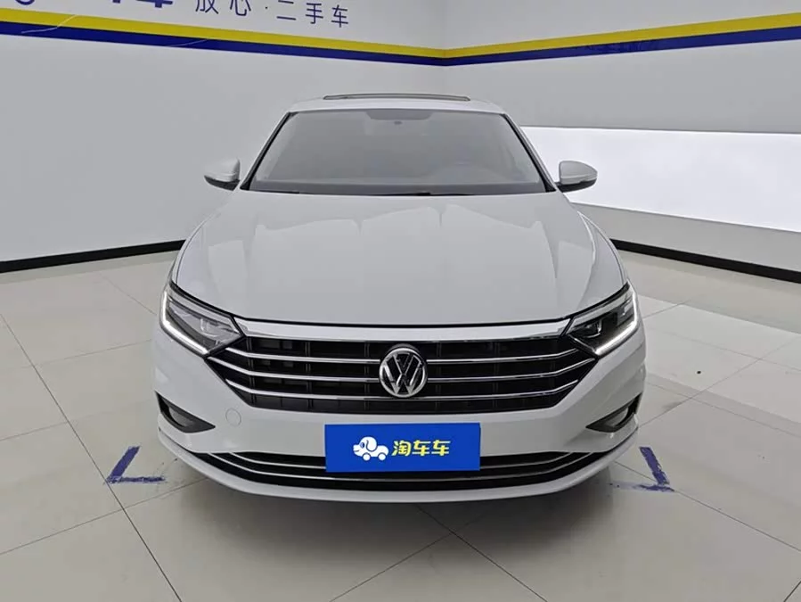 Volkswagen Sagitar