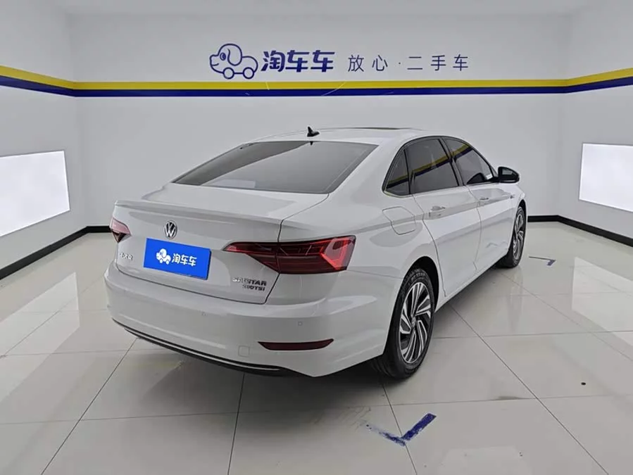 Volkswagen Sagitar