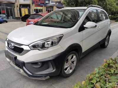 BAIC Q25