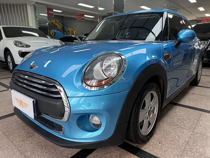 MINI 