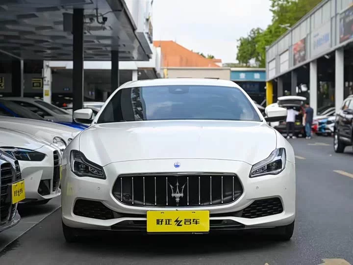 Maserati President