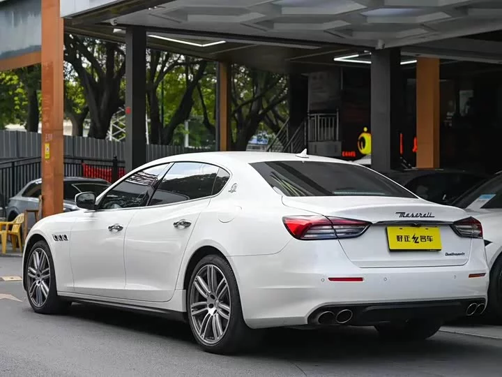 Maserati President