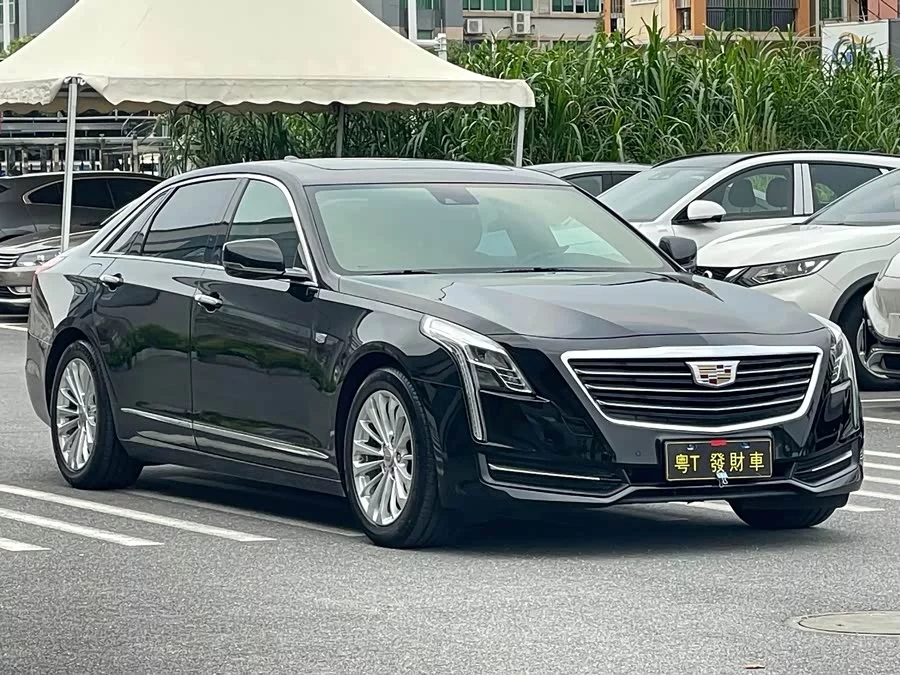 Cadillac CT6