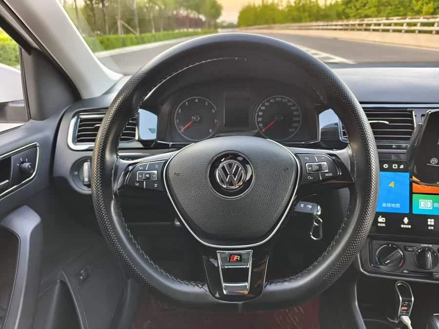 Volkswagen Santana