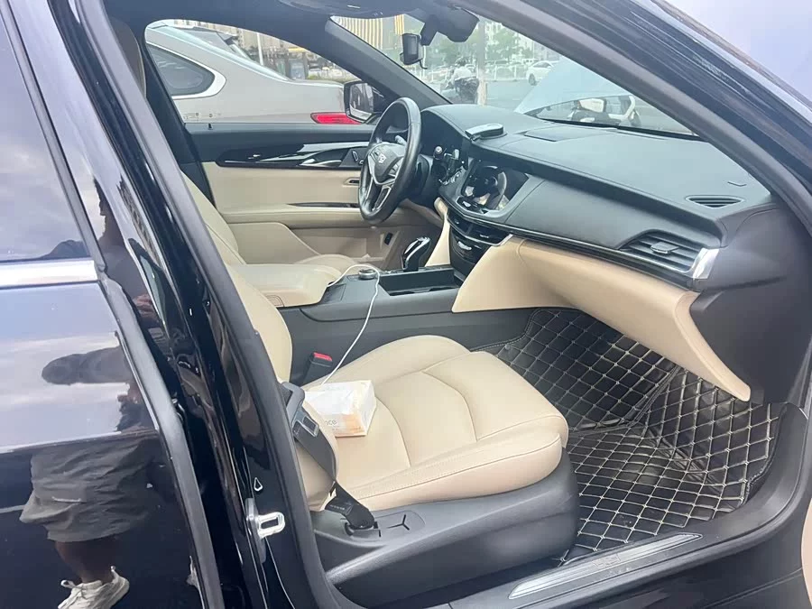 Cadillac CT6