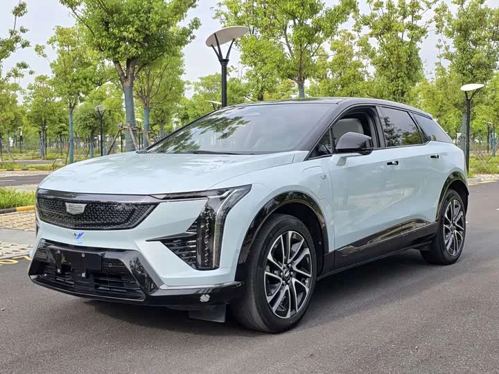 Cadillac IQ Aoge