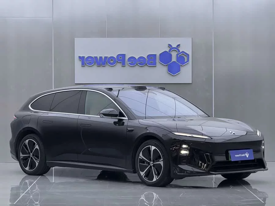 NIO ET5T