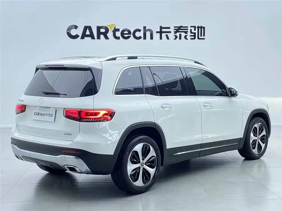 Mercedes Benz GLB