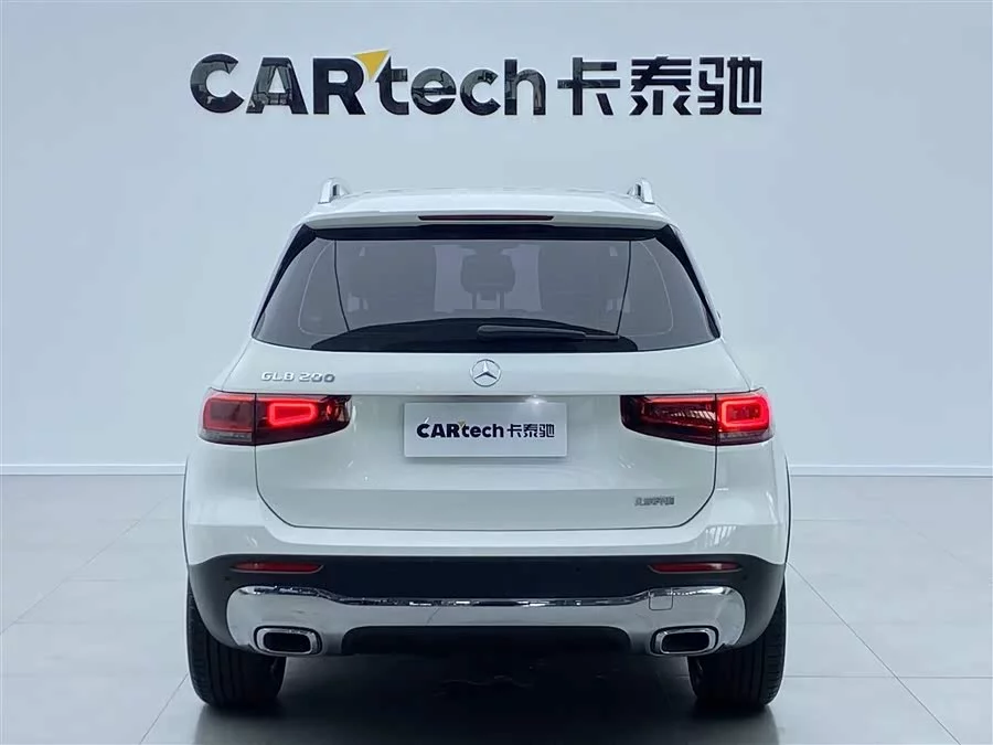 Mercedes Benz GLB