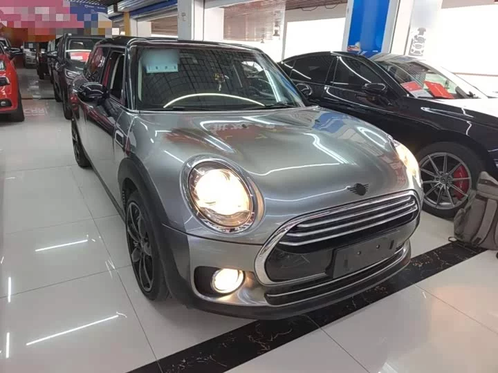 MINI CLUBMAN