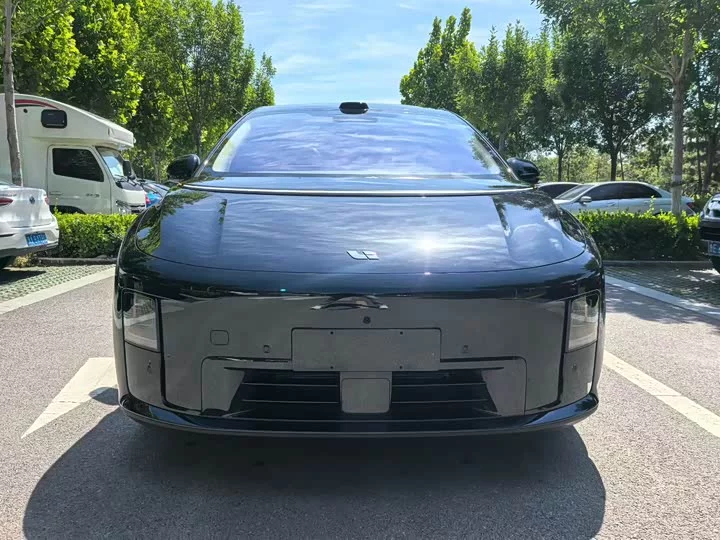 Li Ideal i8