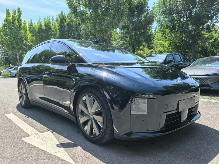 Li Ideal i8