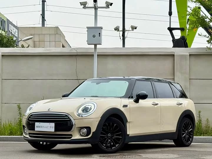 MINI CLUBMAN