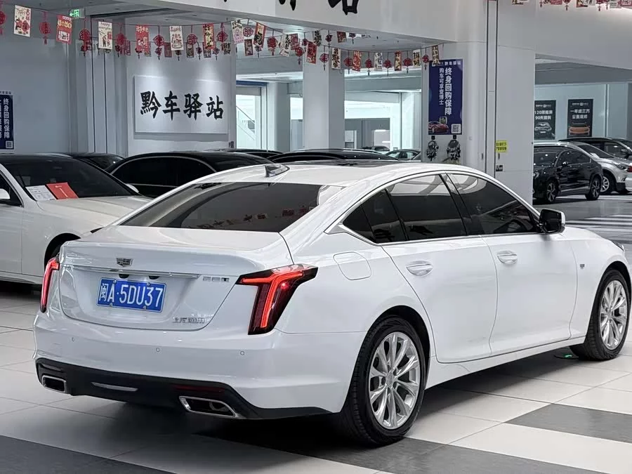 Cadillac CT5