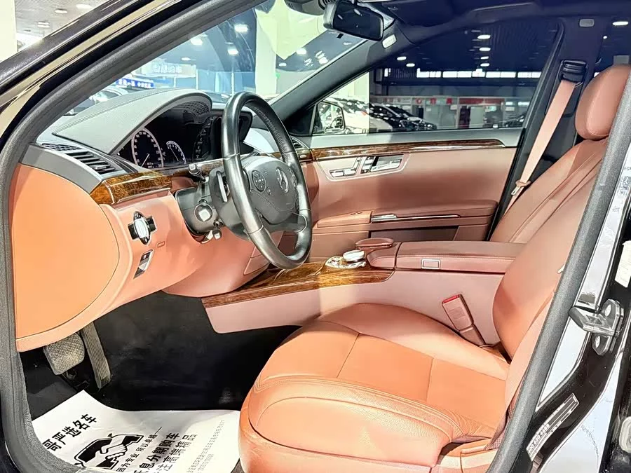 Mercedes Benz S class