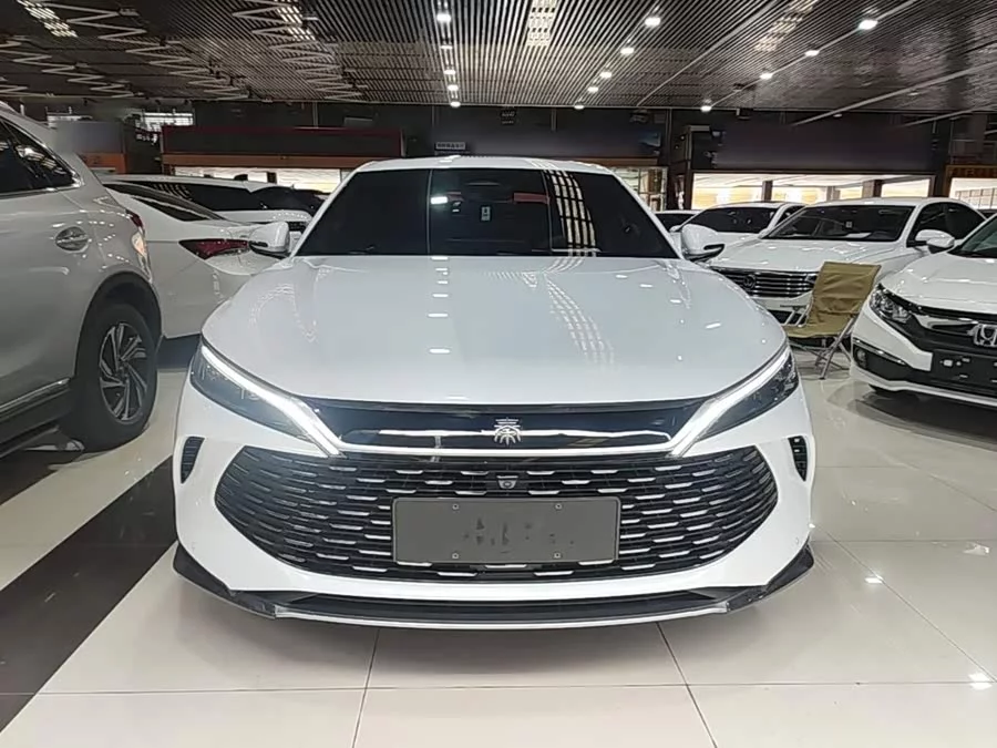 BYD Qin L