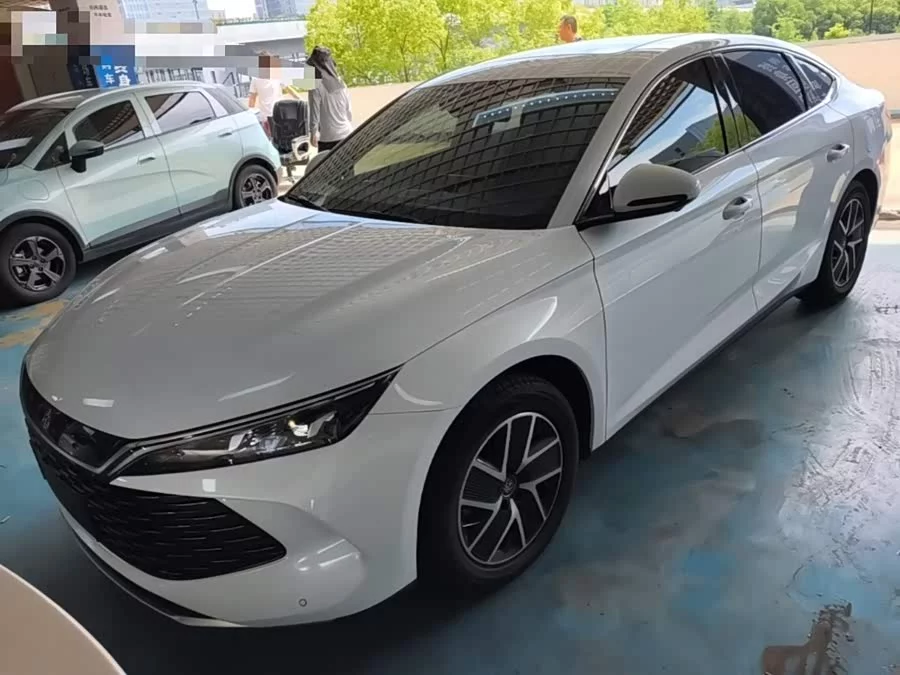 BYD Qin L