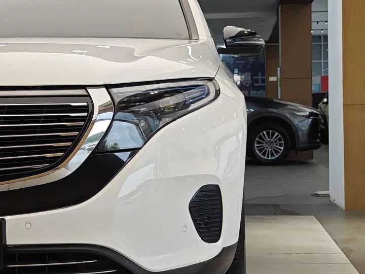 Mercedes-Benz EQC