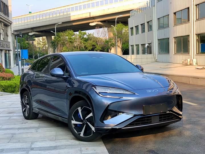 BYD Sea Lion 07 EV