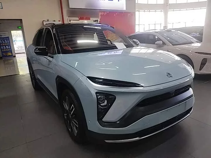 NIO ES6