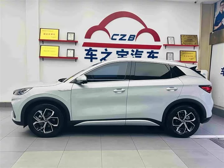 BYD Yuan PLUS