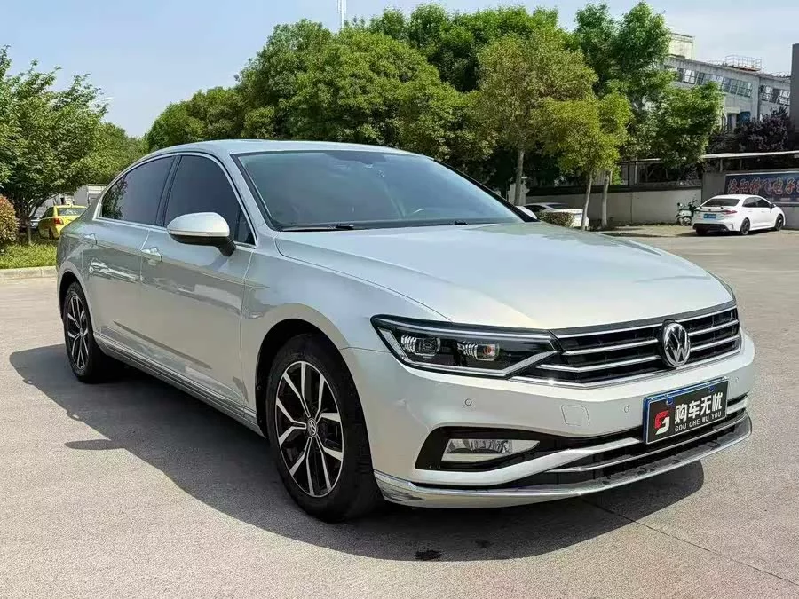 Volkswagen Magotan