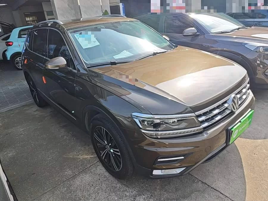 Volkswagen Tiguan L
