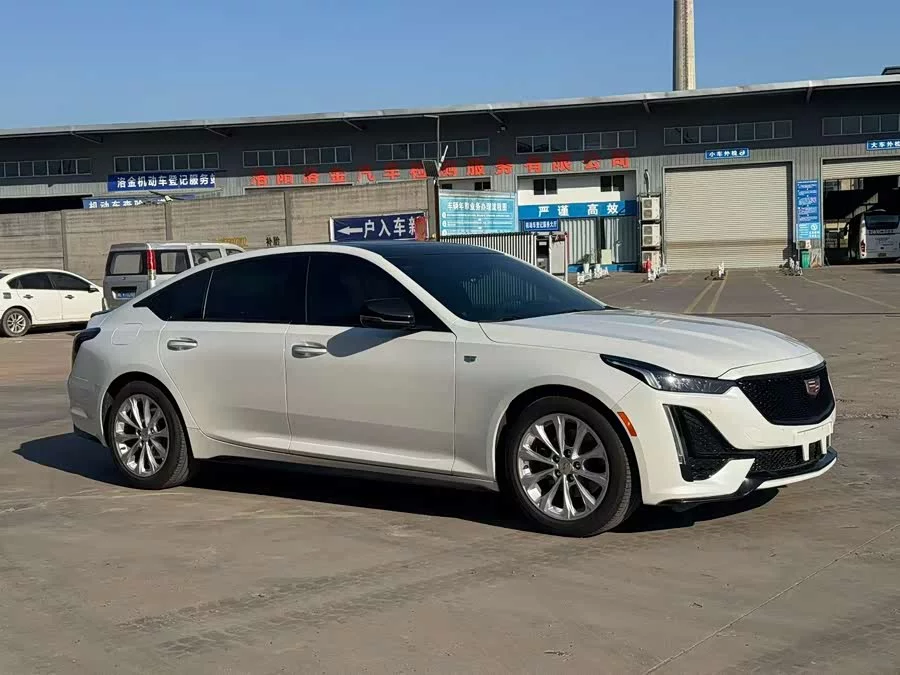 Cadillac CT5