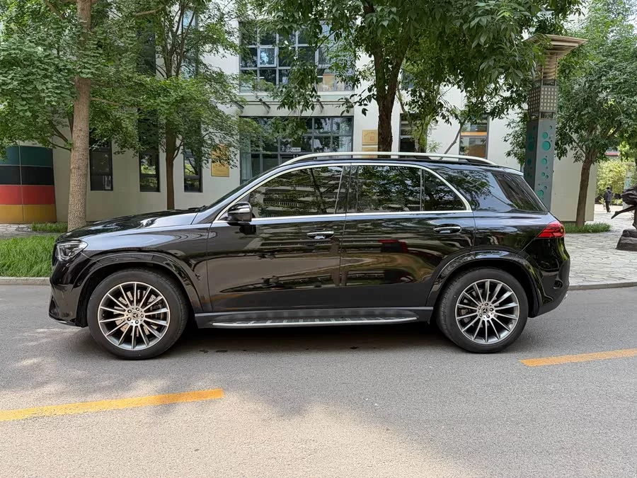Mercedes Benz GLE (Imported)